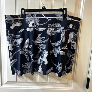 Women's Athleta Navy White Floral Skort Xxl golf, pickleball, tennis